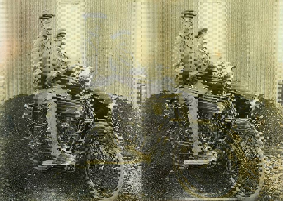 Årsmøte og klubblad.